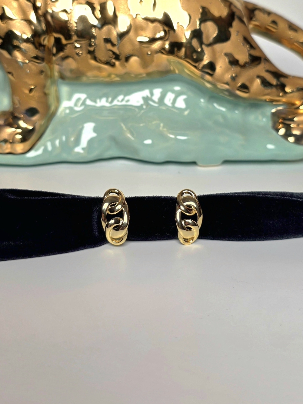 18K Gold Filled Chain Link Huggie Earrings ✨️